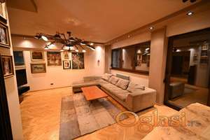 ** Ekskluzivna ponuda – luksuzan trosoban stan u centru UžicU! **